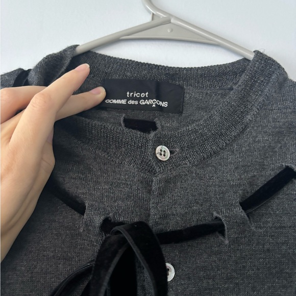 Comme des garcons tricot vintage grey wool cardigan with velvet bow - Picture 3 of 7